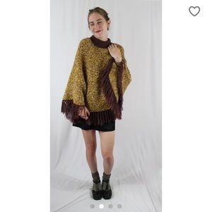 60s/70s earth tone groovy af fringe crochet poncho